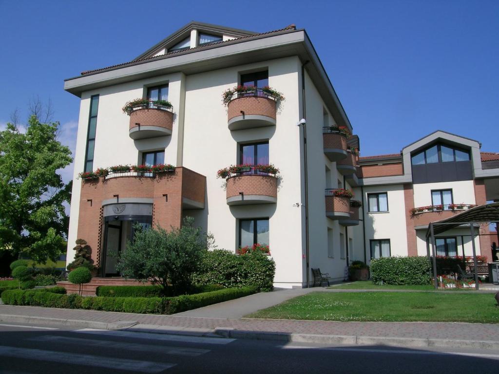 Hotel Da Vito Кампанья-Лупия Экстерьер фото
